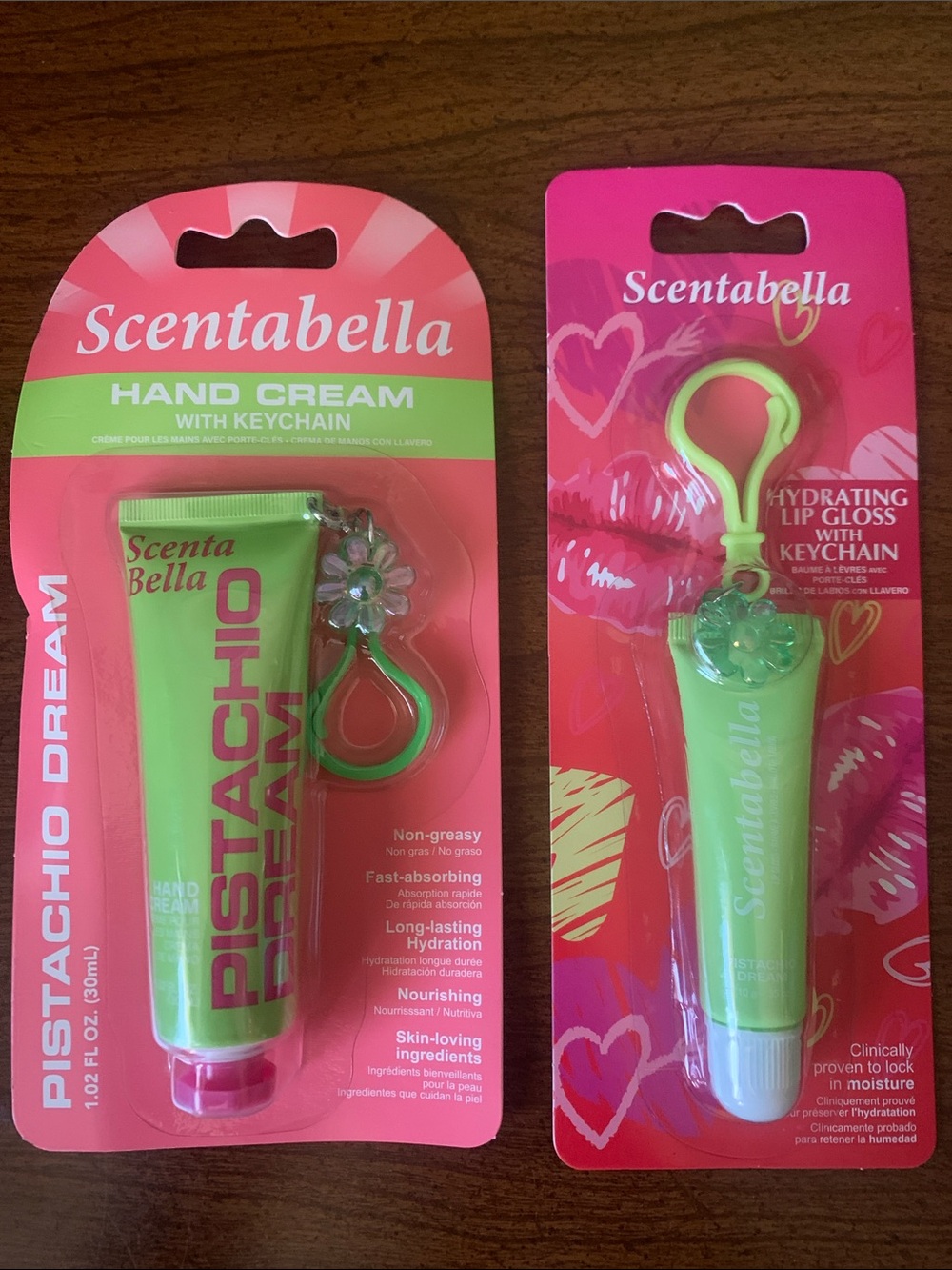 It’s bundle time! NWOT Scentabella 2pc Pistachio Dream Set
